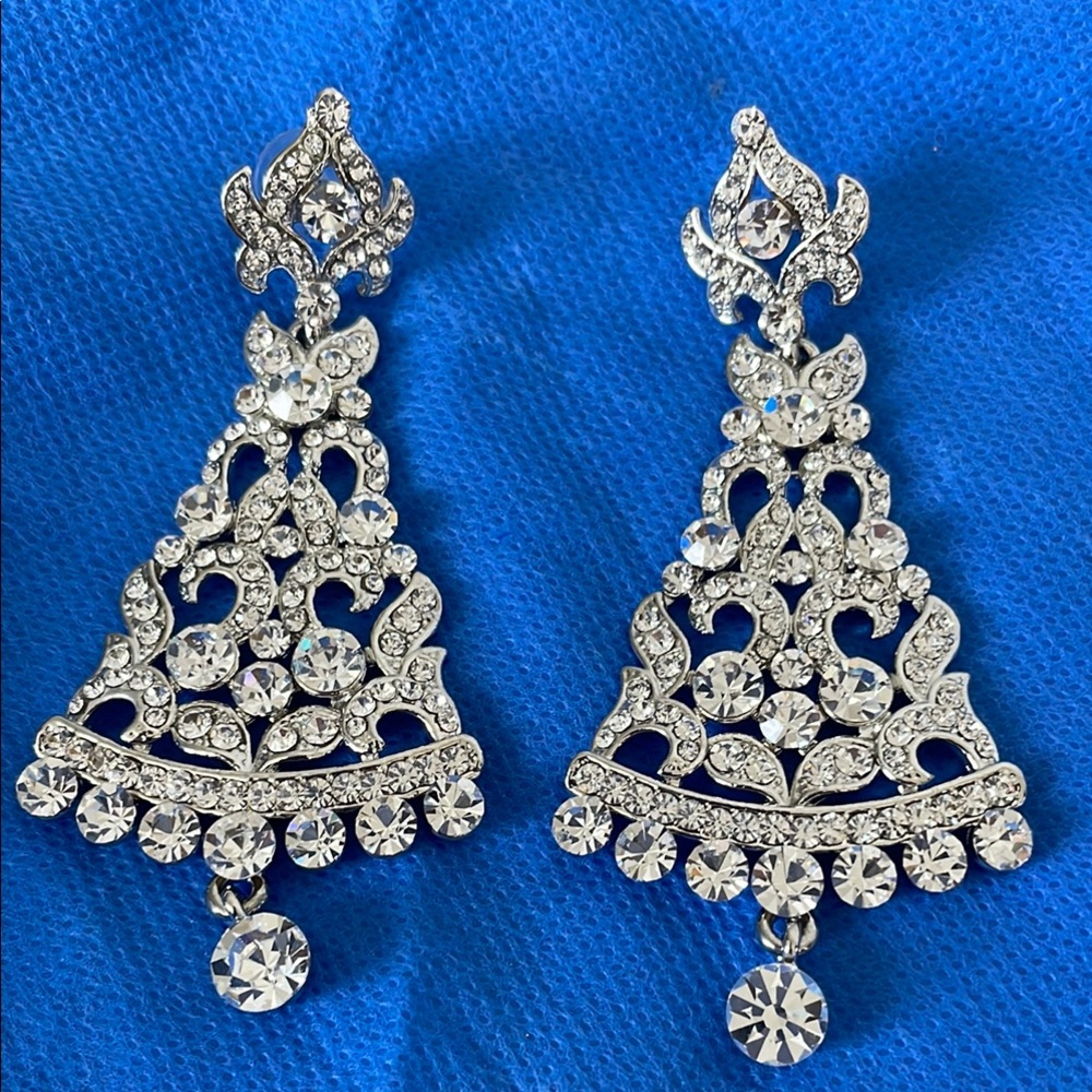 Chandelier Drop Earrings